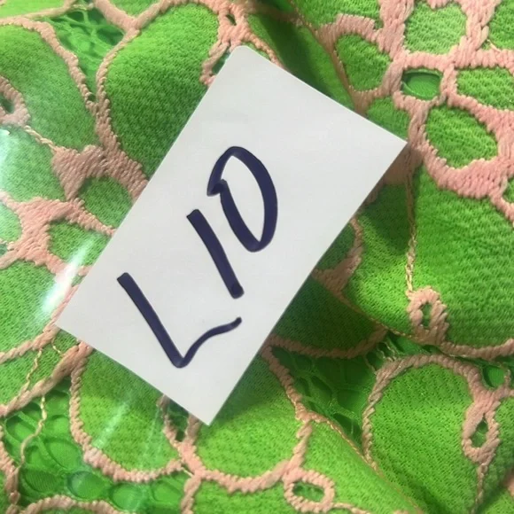 Lily Pulitzer pencil skirt floral lace size 2 lime green and light pink - Picture 9 of 9